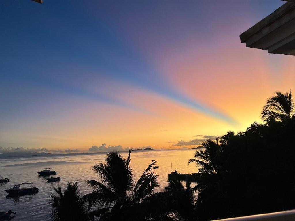 Hotel Diamond Plaza Grand Anse  Exteriér fotografie